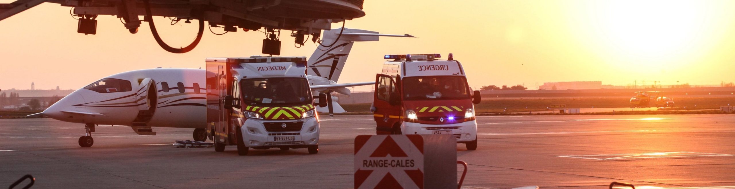 Évacuation sanitaire en jet privé à l'aéroport de Paris Orly