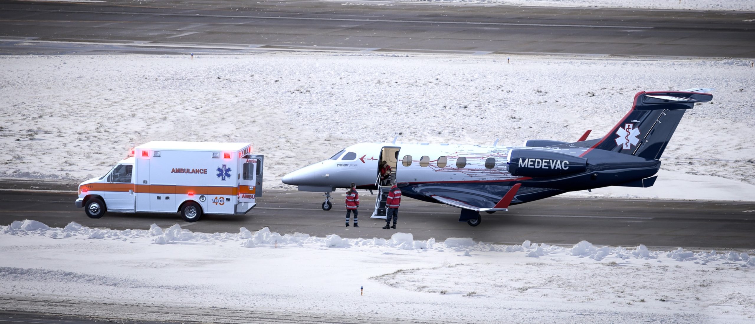 Le Phenom 300MED dans la neige