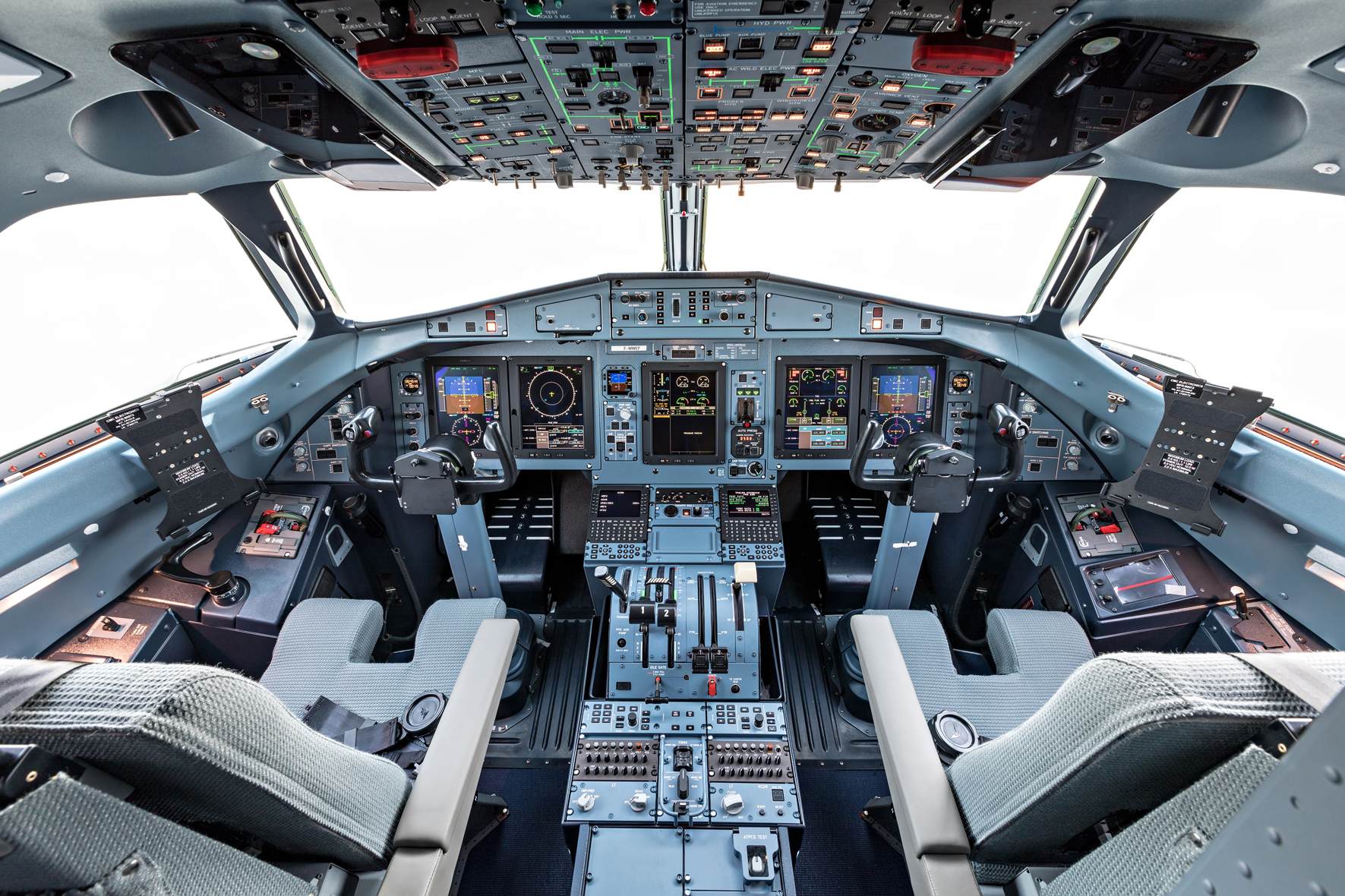 Le cockpit de l'ATR 72-600F