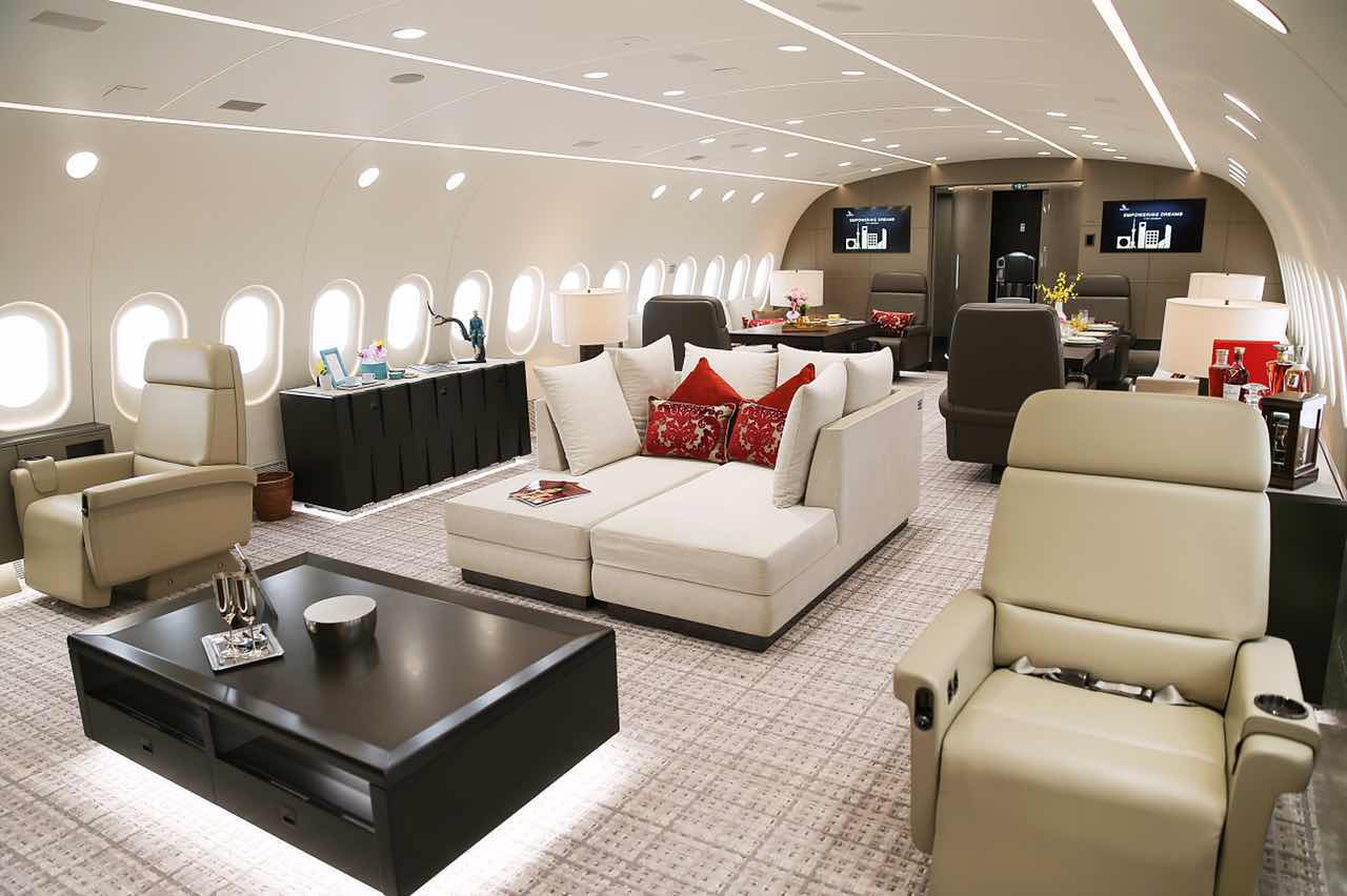 Interior of the 787-800 Dreamliner Private JEt VIP