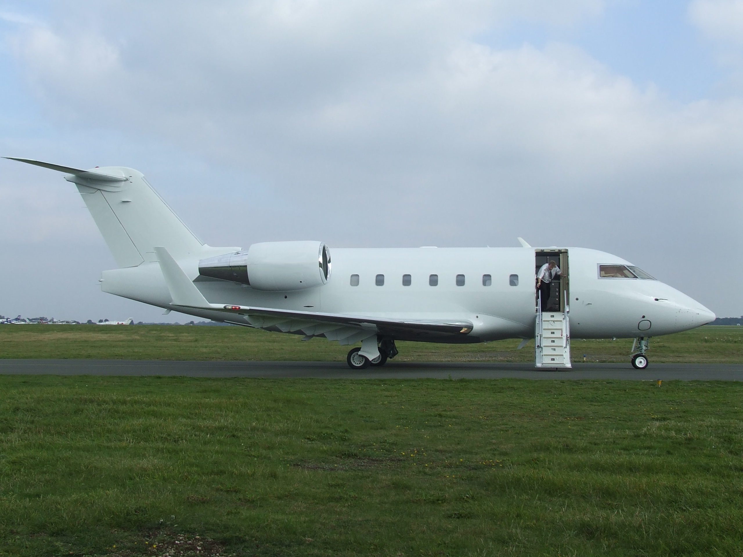 Bombardier Challenger 601 for sale