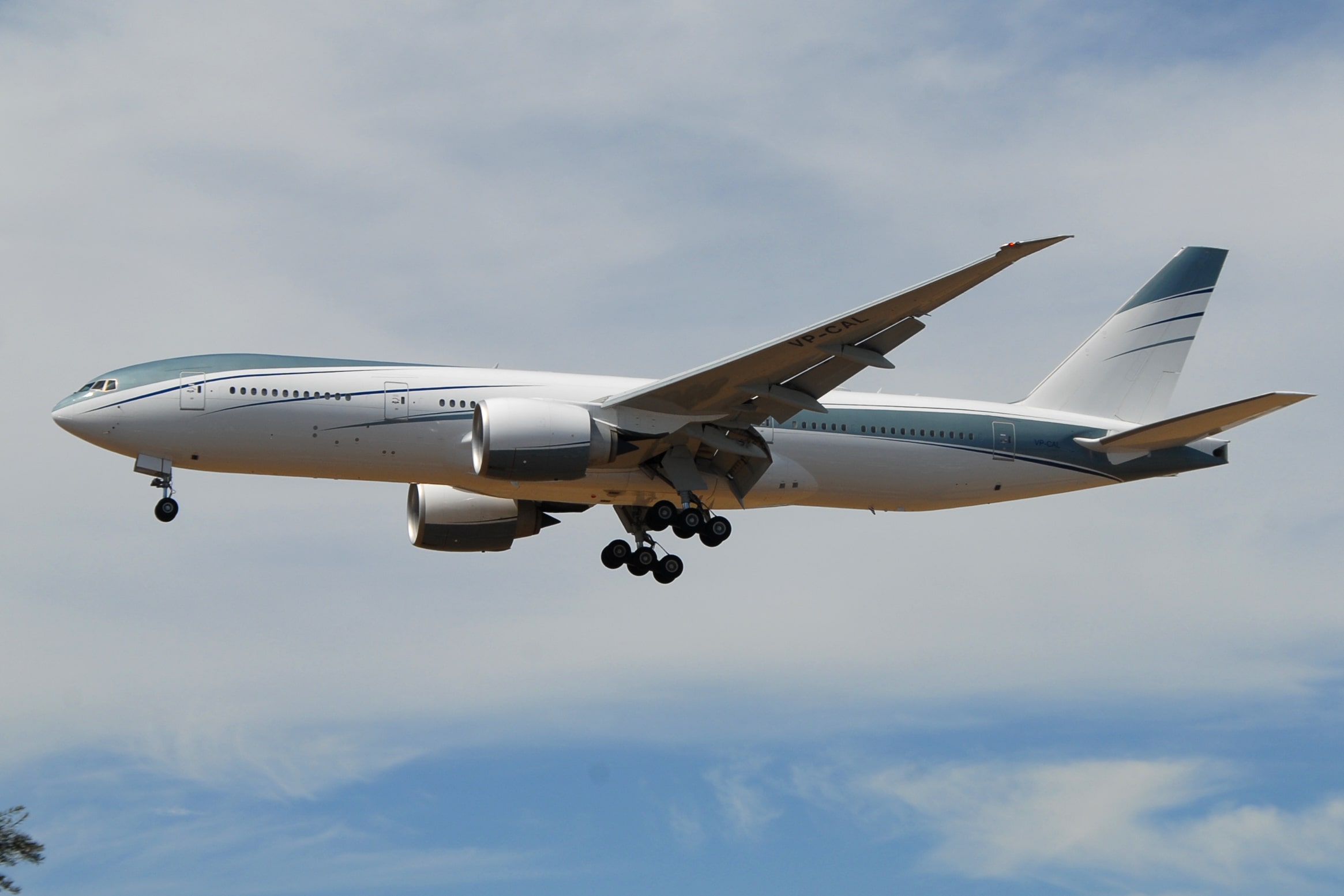 Hire a Boeing Business Jet 777-200LR VIP