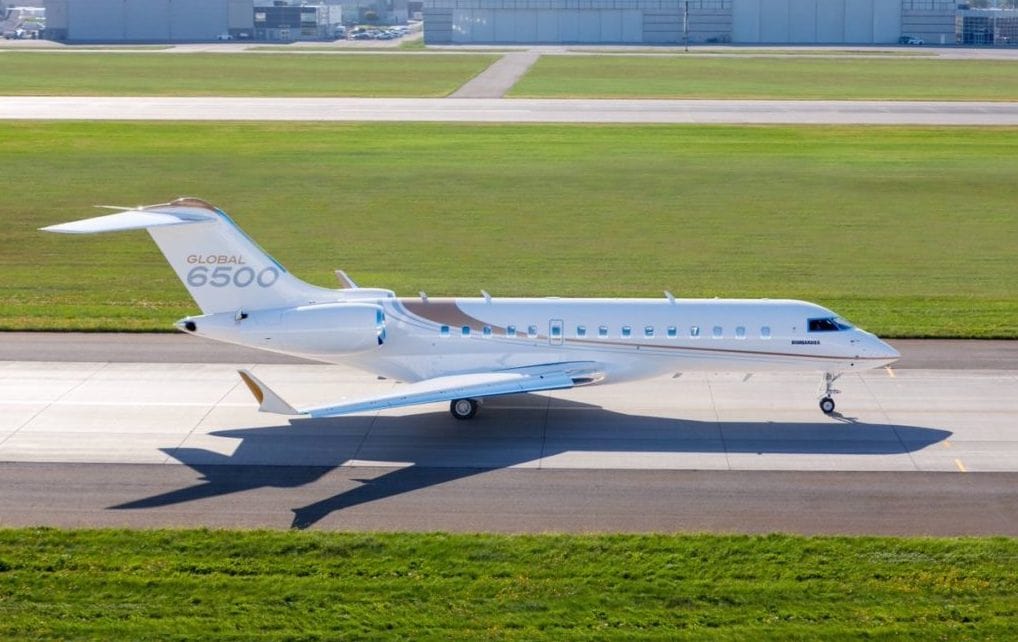 The Bombardier Global 6500 taxiing