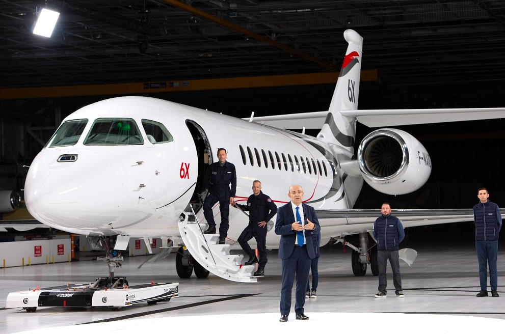 Roll-out of the Dassault Aviation Falcon 6X